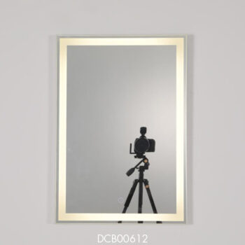 Espelho Led Dimerizável 46x66cm Metal + Vidro - Sindora DCB00612