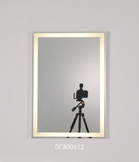 Espelho Led Dimerizável 46x66cm Metal + Vidro - Sindora DCB00612